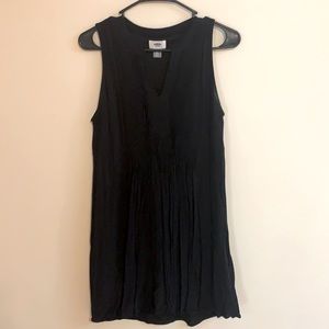 Old Navy Petite Women’s Black Sleeveless Dress